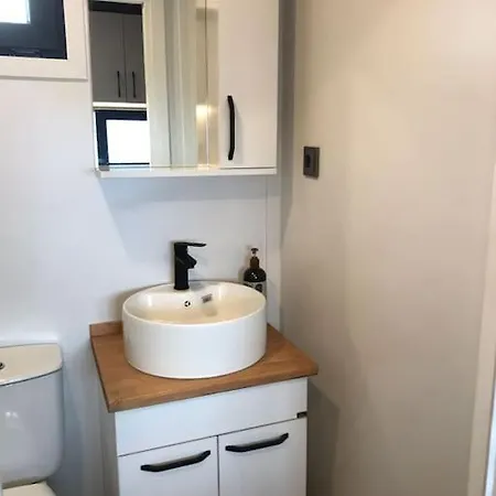 Apartmán Tiny House By The Sea In Camel *