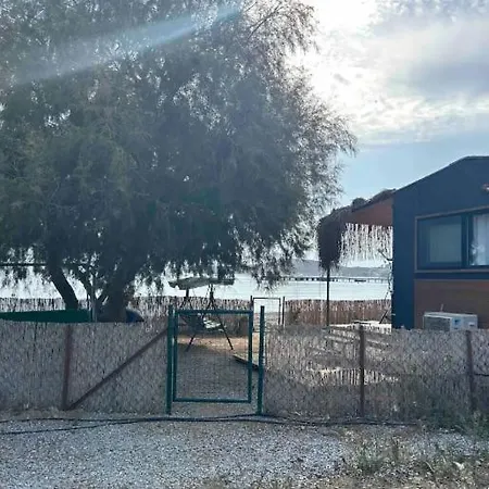 Tiny House By The Sea In Camel